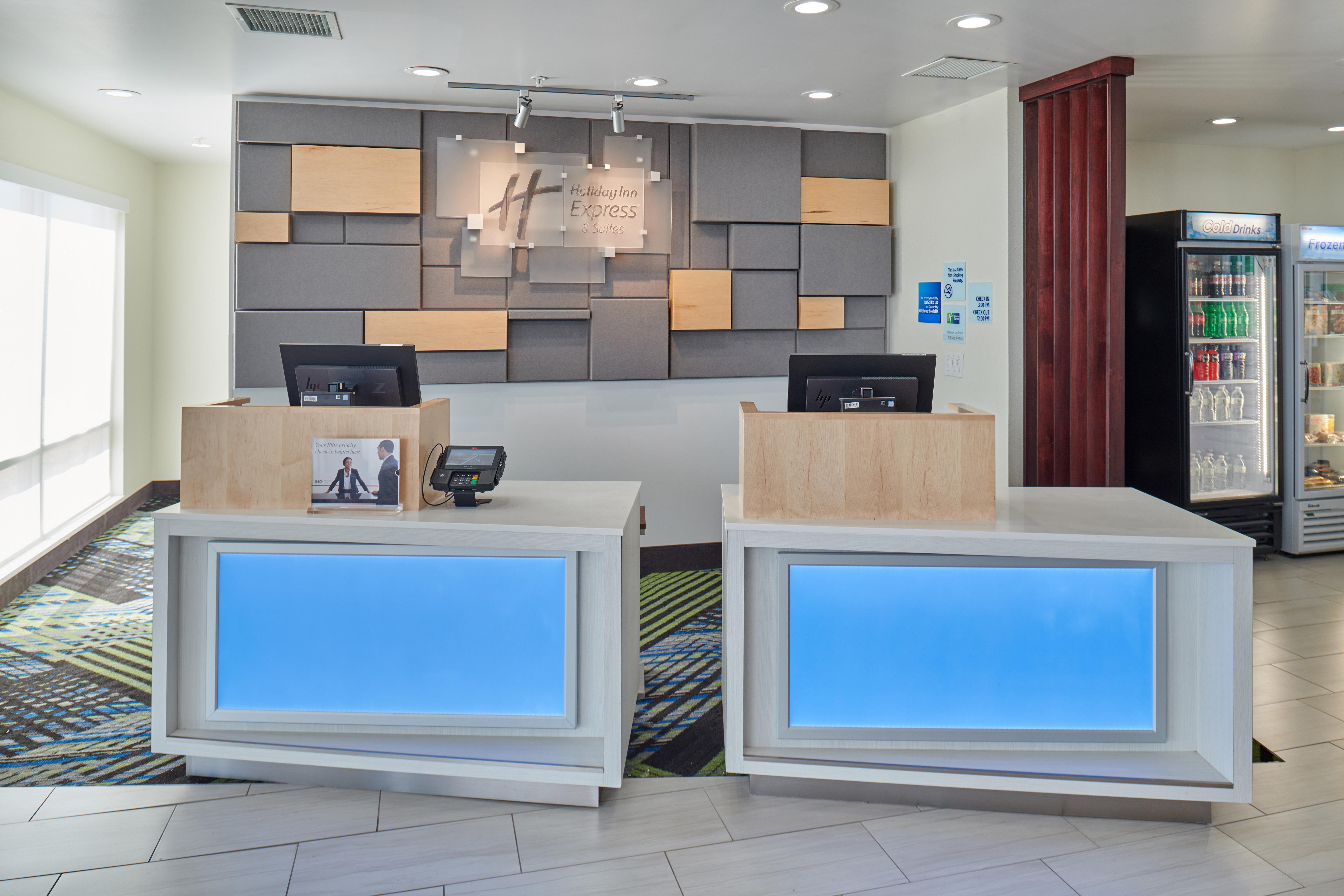 Hotel Express & East-loop 375 By Ihg